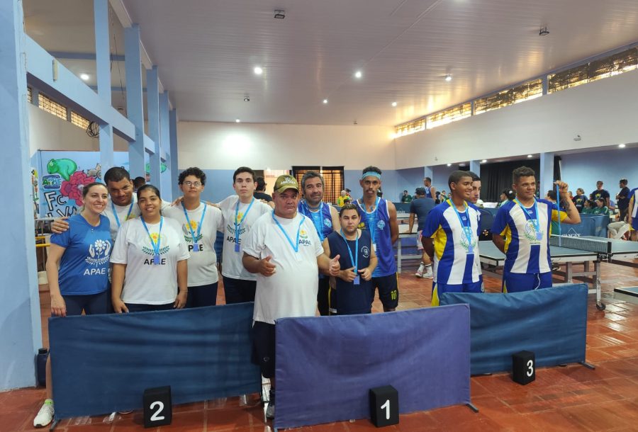 Alunos da APAE de Assis/SP se destacam no Regional de Atletismo 2025 com garra, talento e conquistas no pódio